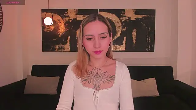 MollySundersX online show from 01-12-26, 12:06