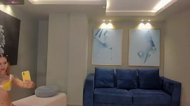 MollySundersX online show from 09-11-25, 08:20