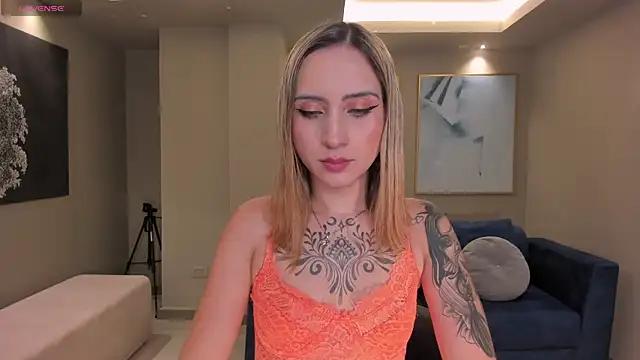 MollySundersX online show from 11-21-25, 08:41