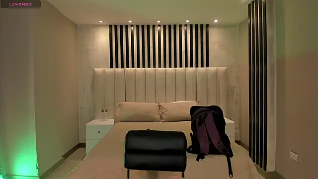 MollySundersX online show from 03-15-26, 04:30