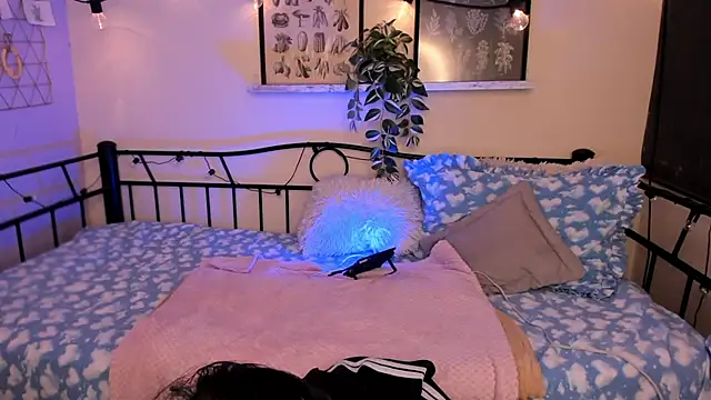 MiaaRose online show from 06-27-26, 04:51