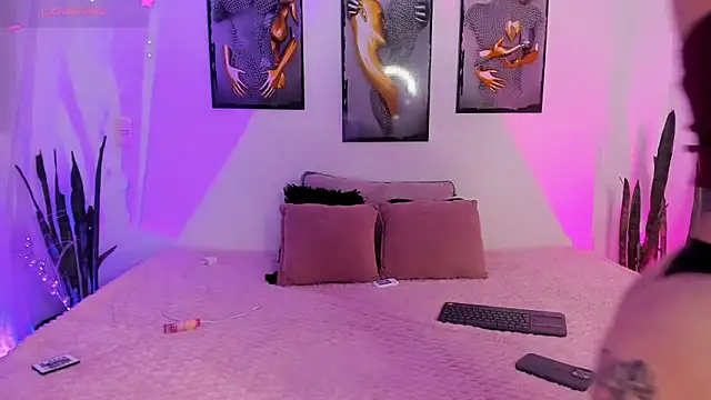 Stanlor1226 online show from 02-04-26, 01:11