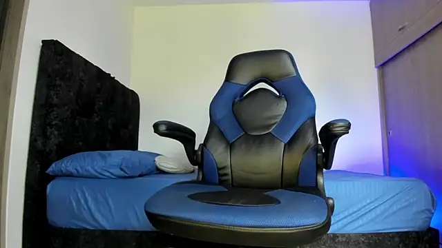 male pussy online show from 10-02-25, 05:38