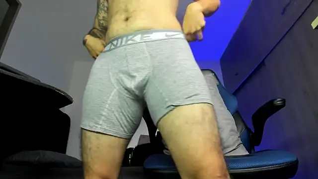 male pussy online show from 11-29-25, 06:19