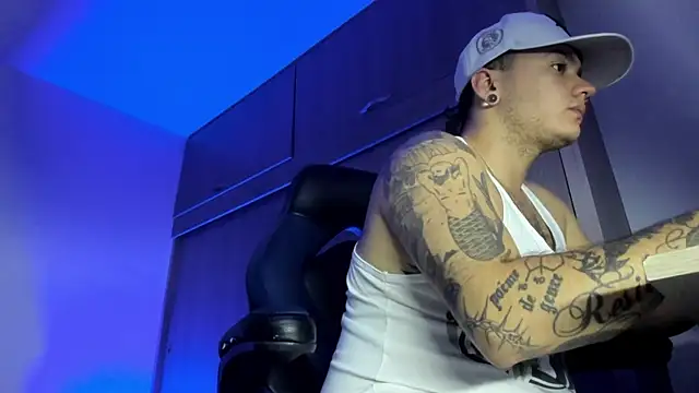 male pussy online show from 01-08-26, 02:50