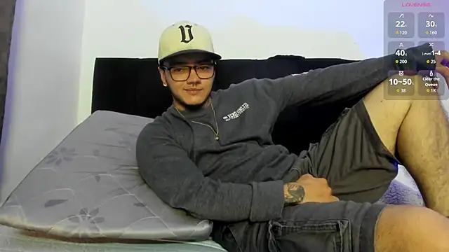 male pussy online show from 04-03-26, 01:23