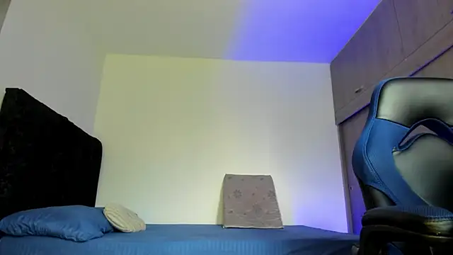 male pussy online show from 09-26-25, 05:09