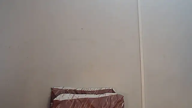 yummydoll97 online show from 01-12-26, 08:04