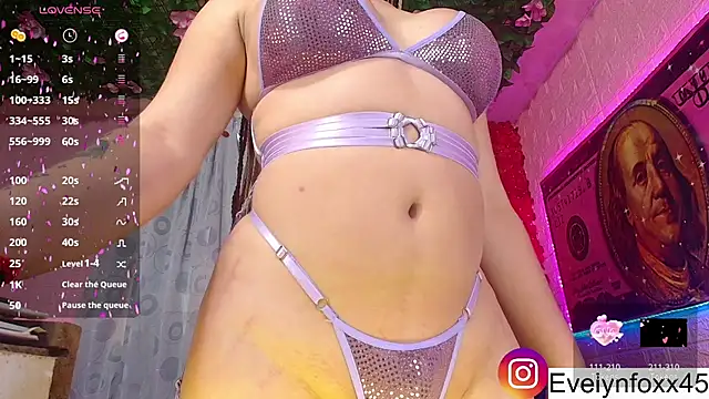 Snapshot of eve_foxx chatting on 11-05-25, 08:34 eve foxx online show from 11-05-25, 08:34