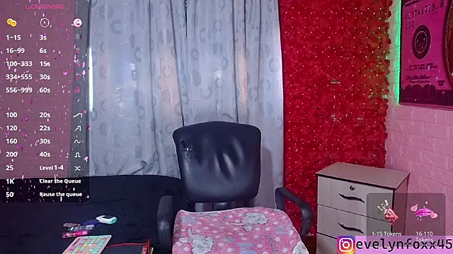 Snapshot of eve_foxx chatting on 02-04-26, 09:21 eve foxx online show from 02-04-26, 09:21