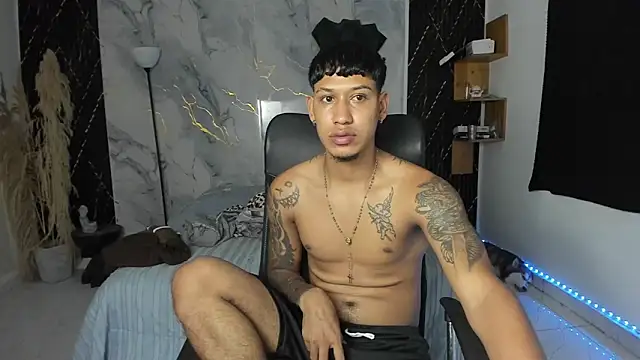 slim master12 online show from 06-15-26, 09:03
