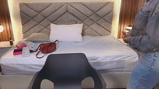 Raquel jones online show from 04-16-26, 12:06