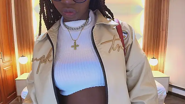 Raquel jones online show from 03-06-26, 12:11