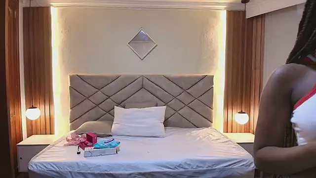 Raquel jones online show from 04-15-26, 11:49