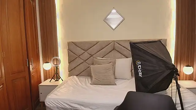 Raquel jones online show from 03-21-26, 11:58