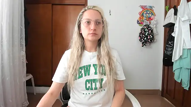 Adele johnsonn1 online show from 11-11-25, 03:40