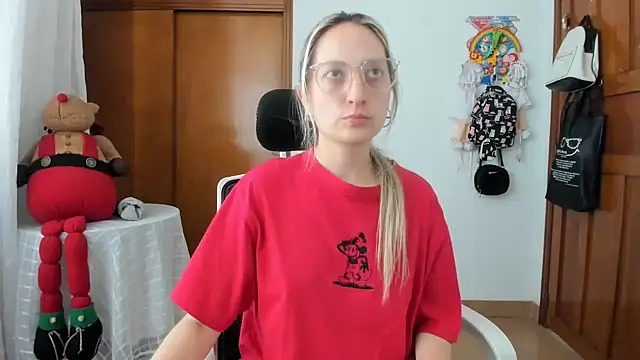 Adele johnsonn1 online show from 05-22-26, 05:22