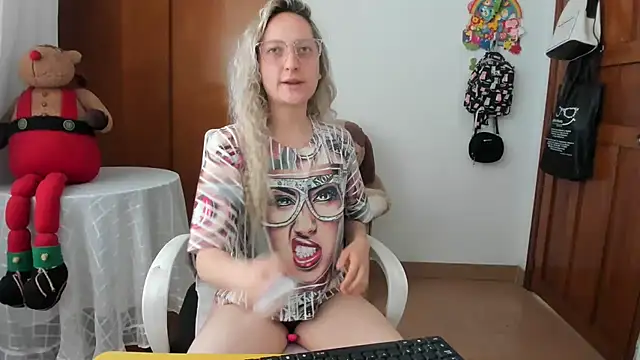 Adele johnsonn1 online show from 05-29-26, 03:51