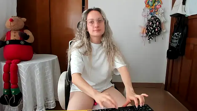 Adele johnsonn1 online show from 03-10-26, 04:11