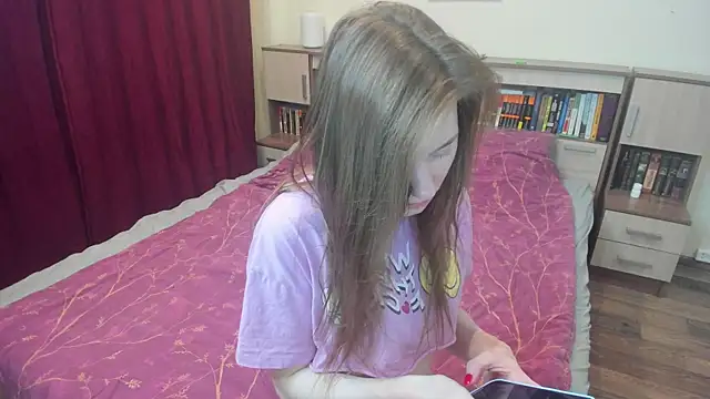 Snapshot of LianaMiller88 chatting on 03-10-25, 04:25 LianaMiller88 online show from 03-10-25, 04:25