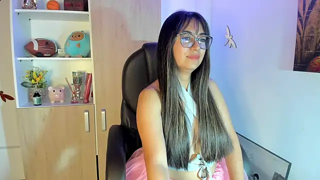 Snapshot of Isabellaa22_1 chatting on 09-17-25, 11:07 Isabellaa22 1 online show from 09-17-25, 11:07