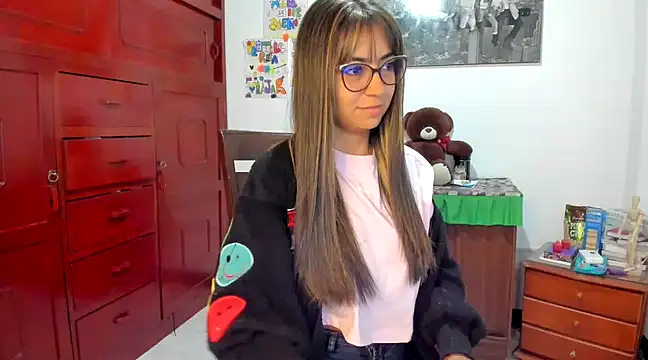 Snapshot of Isabellaa22_1 chatting on 01-22-25, 11:34 Isabellaa22 1 online show from 01-22-25, 11:34