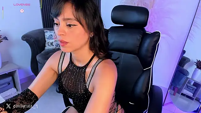 emilyruiz1 online show from 01-09-26, 07:10