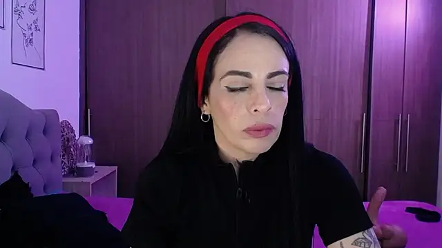 violett honney online show from 03-05-26, 05:26