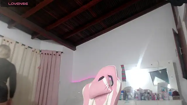 milk cow  online show from 05-09-26, 02:59