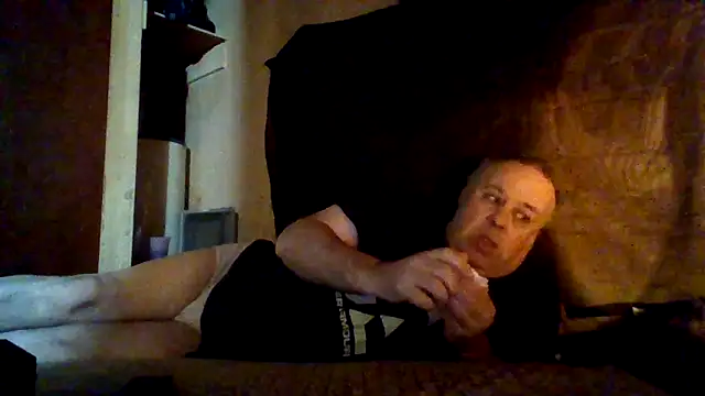 Nightshade7712 online show from 10-28-25, 06:01