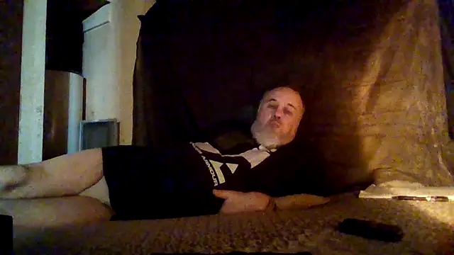 Snapshot of Nightshade7712 chatting on 09-29-25, 09:53 Nightshade7712 online show from 09-29-25, 09:53