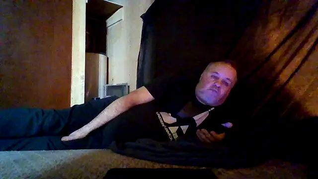 Nightshade7712 online show from 12-22-25, 09:26