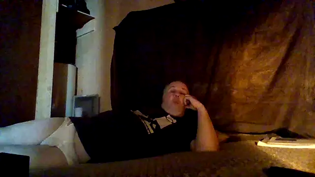 Snapshot of Nightshade7712 chatting on 10-22-25, 07:02 Nightshade7712 online show from 10-22-25, 07:02