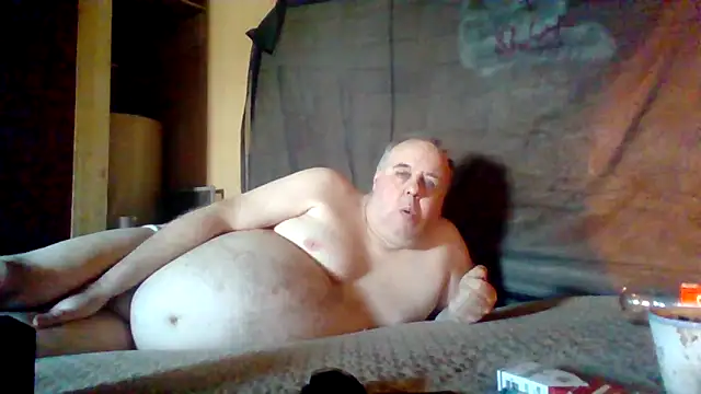 Snapshot of Nightshade7712 chatting on 10-05-25, 07:48 Nightshade7712 online show from 10-05-25, 07:48