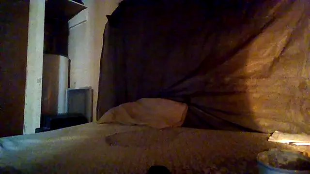 Snapshot of Nightshade7712 chatting on 09-23-25, 03:08 Nightshade7712 online show from 09-23-25, 03:08