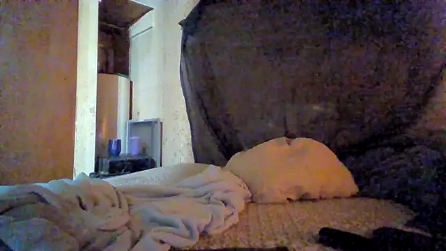 Nightshade7712 online show from 11-21-25, 09:14