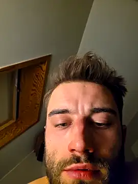 Snapshot of Vekie_007 chatting on 04-03-26, 11:44 Vekie 007 online show from 04-03-26, 11:44