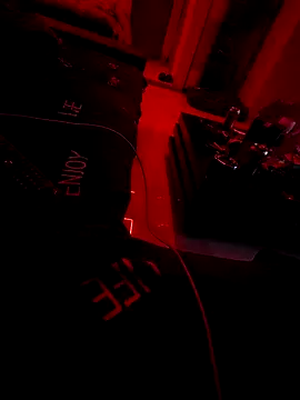 Snapshot of Vekie_007 chatting on 03-01-26, 01:05 Vekie 007 online show from 03-01-26, 01:05