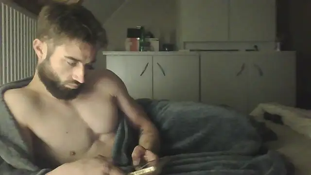 Vekie 007 online show from 05-16-26, 02:10