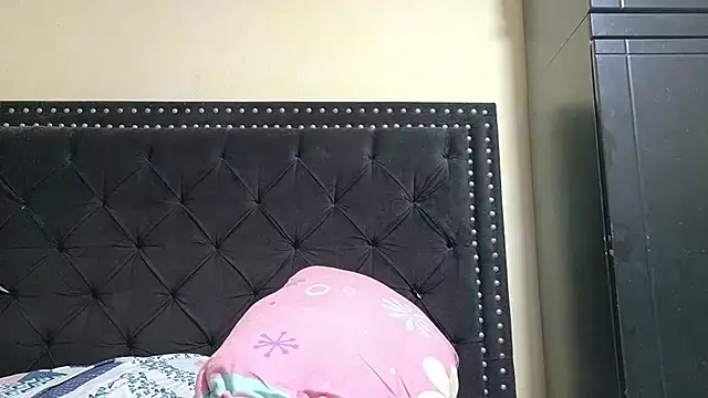 TatianaSantodomingo online show from 07-11-26, 06:24