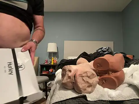 Snapshot of JakTRipr chatting on 03-21-25, 01:23 JakTRipr online show from 03-21-25, 01:23