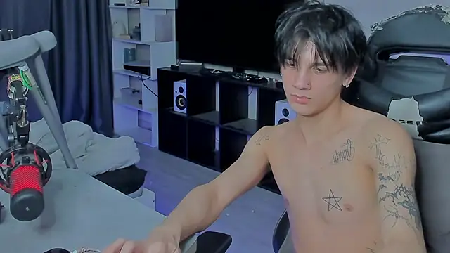 MarkBrowniii online show from 10-03-25, 09:49