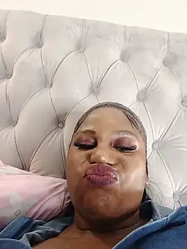Nattybae09 online show from 05-29-26, 04:02