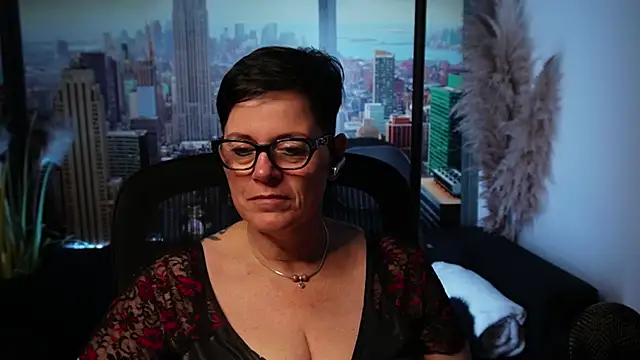 ninarandmann online show from 11-18-25, 07:06