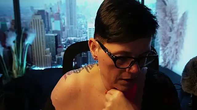 ninarandmann online show from 11-15-25, 05:28