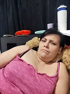 Natasha milf   online show from 11-06-25, 12:25