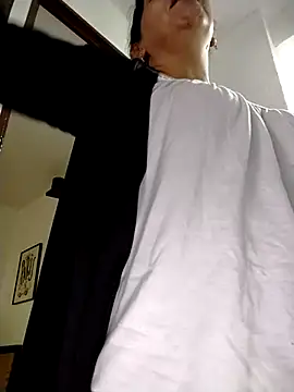 Natasha milf   online show from 03-10-26, 01:04