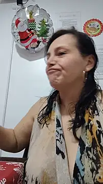 Natasha milf   online show from 01-10-26, 12:17