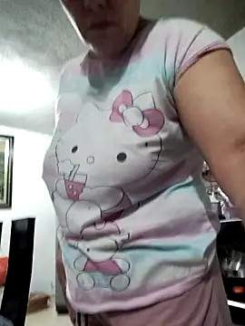 Natasha milf   online show from 10-26-25, 10:37