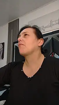 Natasha milf   online show from 07-04-26, 05:28